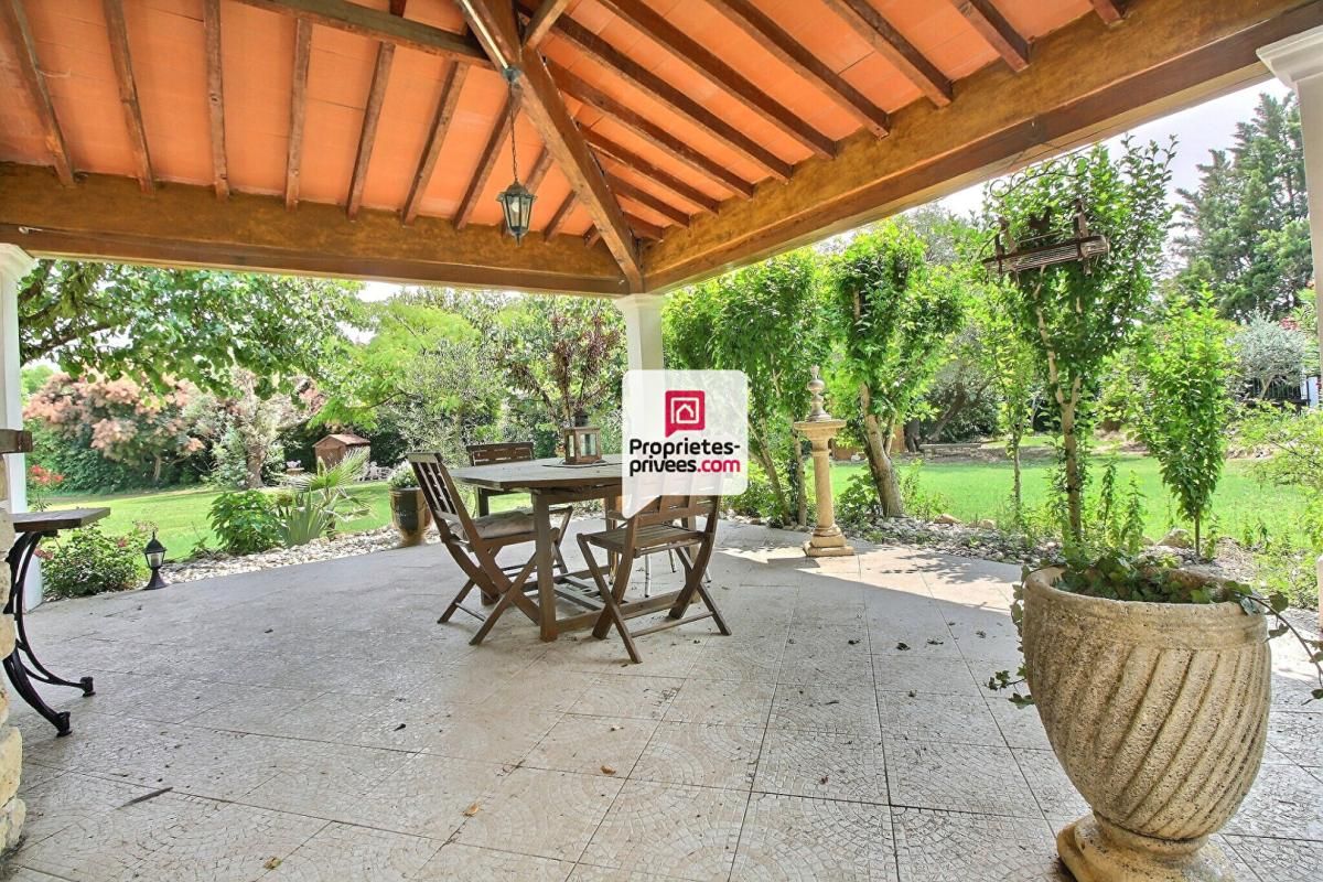 SAINT-CHAPTES Maison 5 chambres 230 m² avec piscine à Saint Chaptes 4