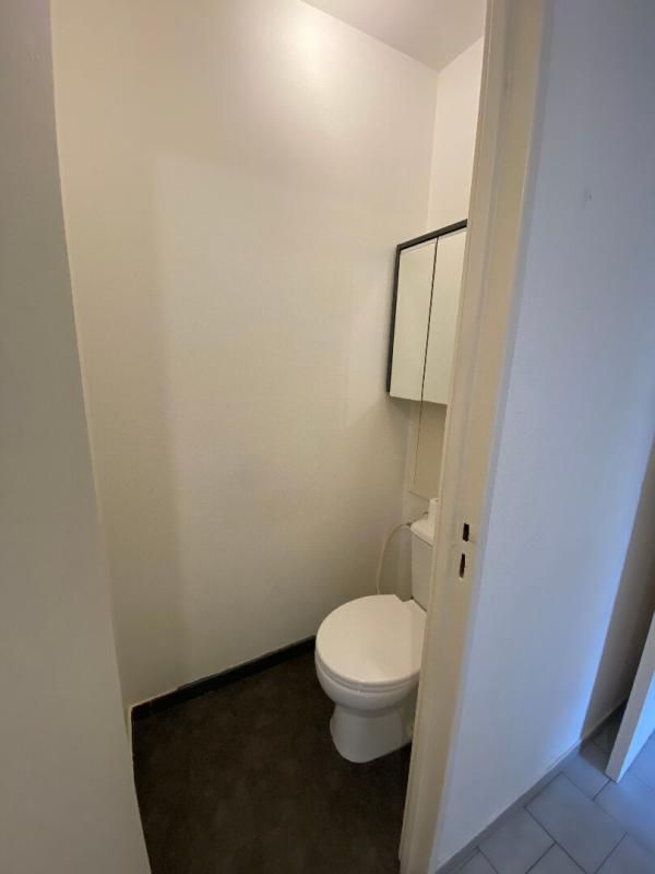 THIAIS Appartement Thiais 2 pièce(s) 46.9 m2 3