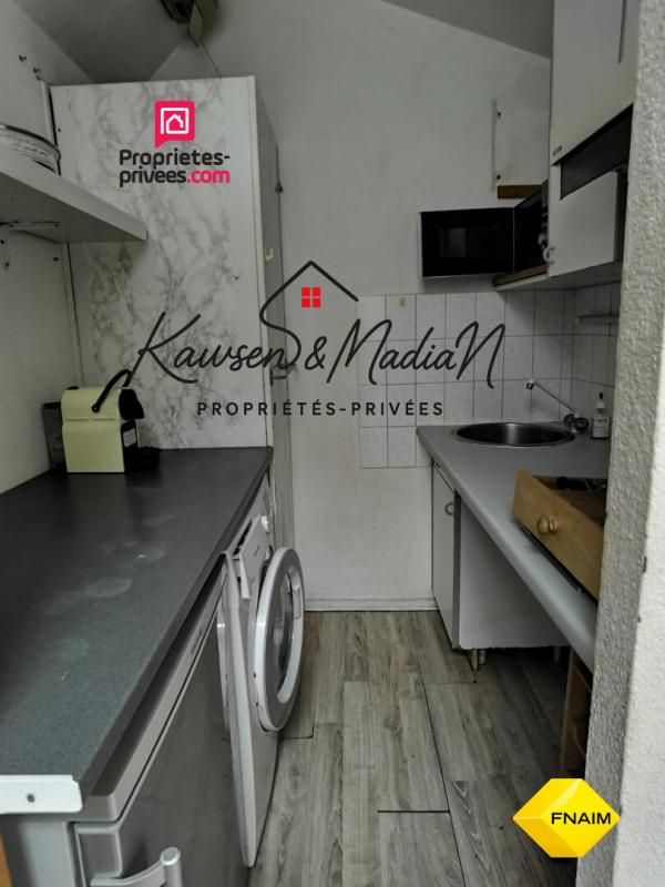 BORDEAUX Appartement de 3 pièces Triangle d' Or 4