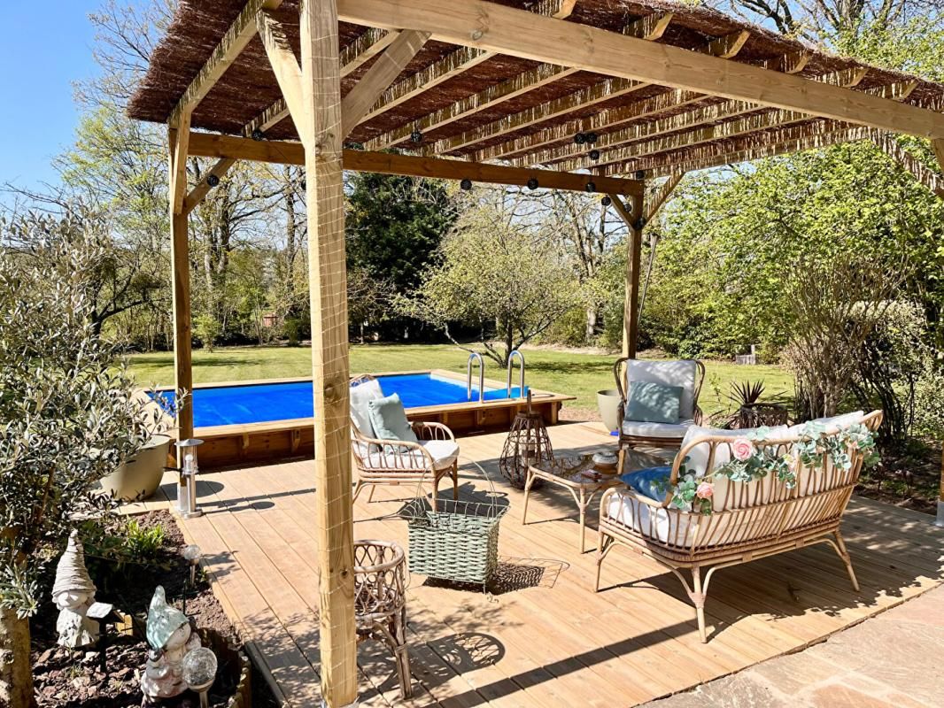 PONT-L'EVEQUE à 5 minutes de Blangy le château, maison tout confort avec piscine 2