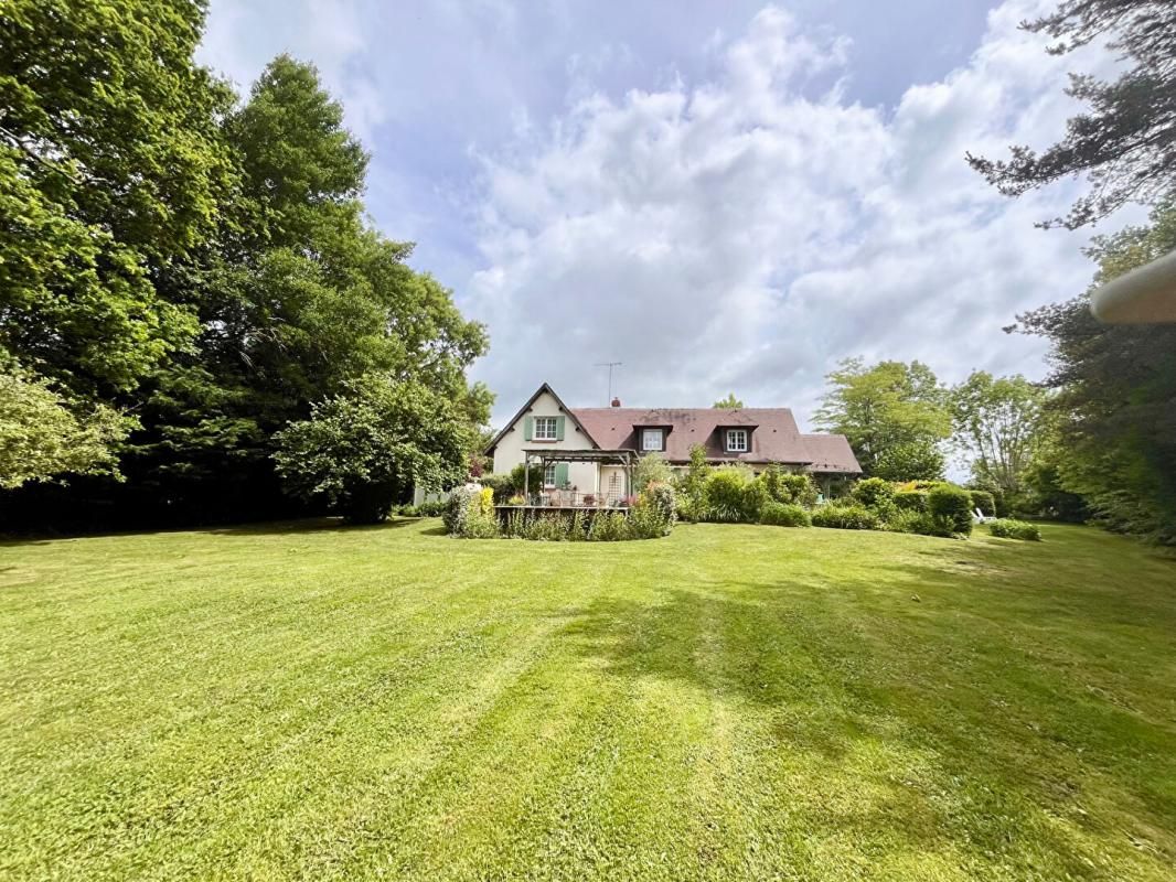 PONT-L'EVEQUE à 5 minutes de Blangy le château, maison tout confort avec piscine 3