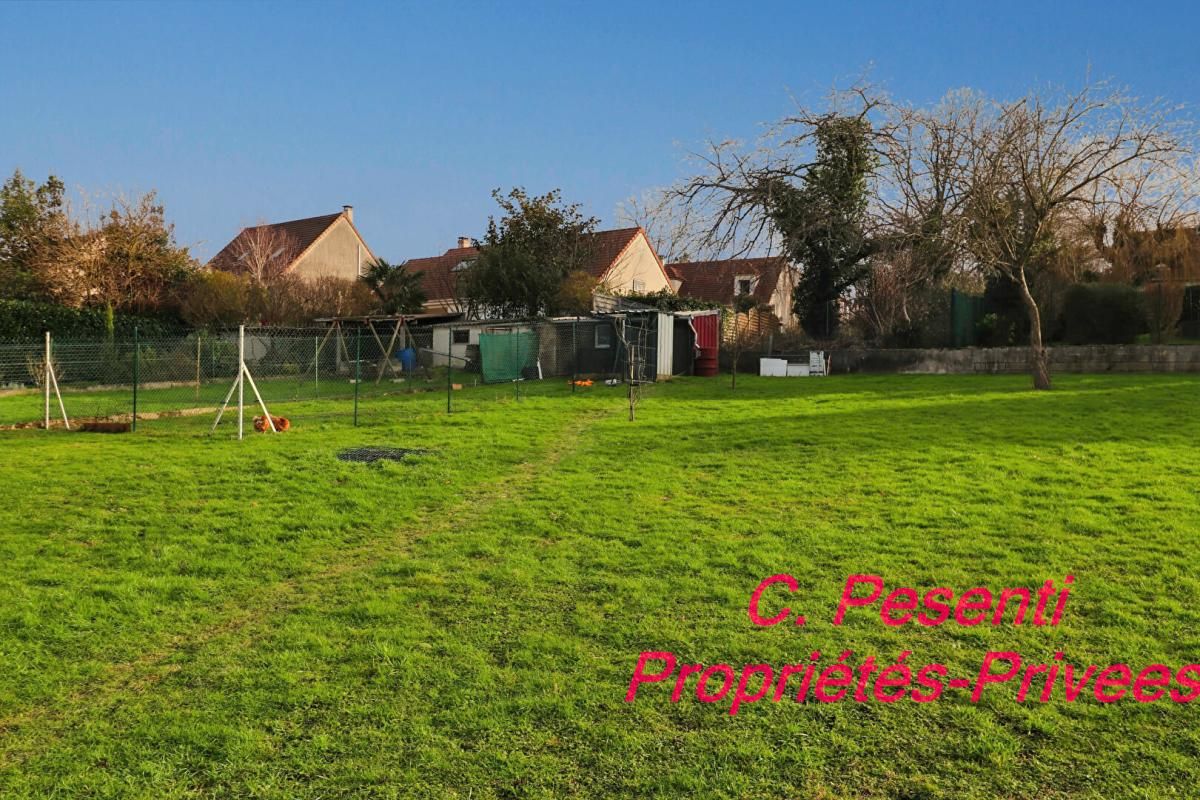 SAINT-THIBAULT-DES-VIGNES Maison Saint Thibault Des Vignes 3 pièce(s) 57 m2 sur s/Sol total 3