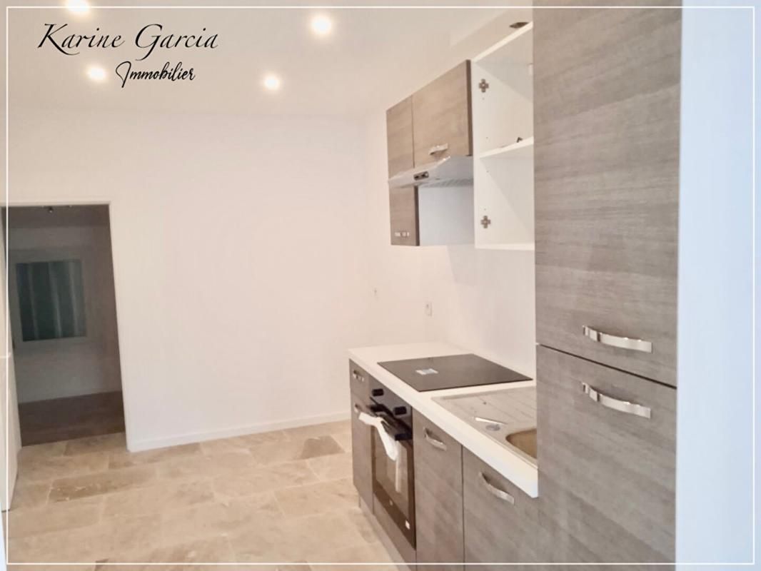 LA SEYNE-SUR-MER MAR VIVO LA SEYNE SUR MER - A PROXIMITE IMMEDIATE DES COMMERCES ET PLAGES - AU CALME ABSOLU - MAISONNETTE 44 M² AVEC GARAGE 4