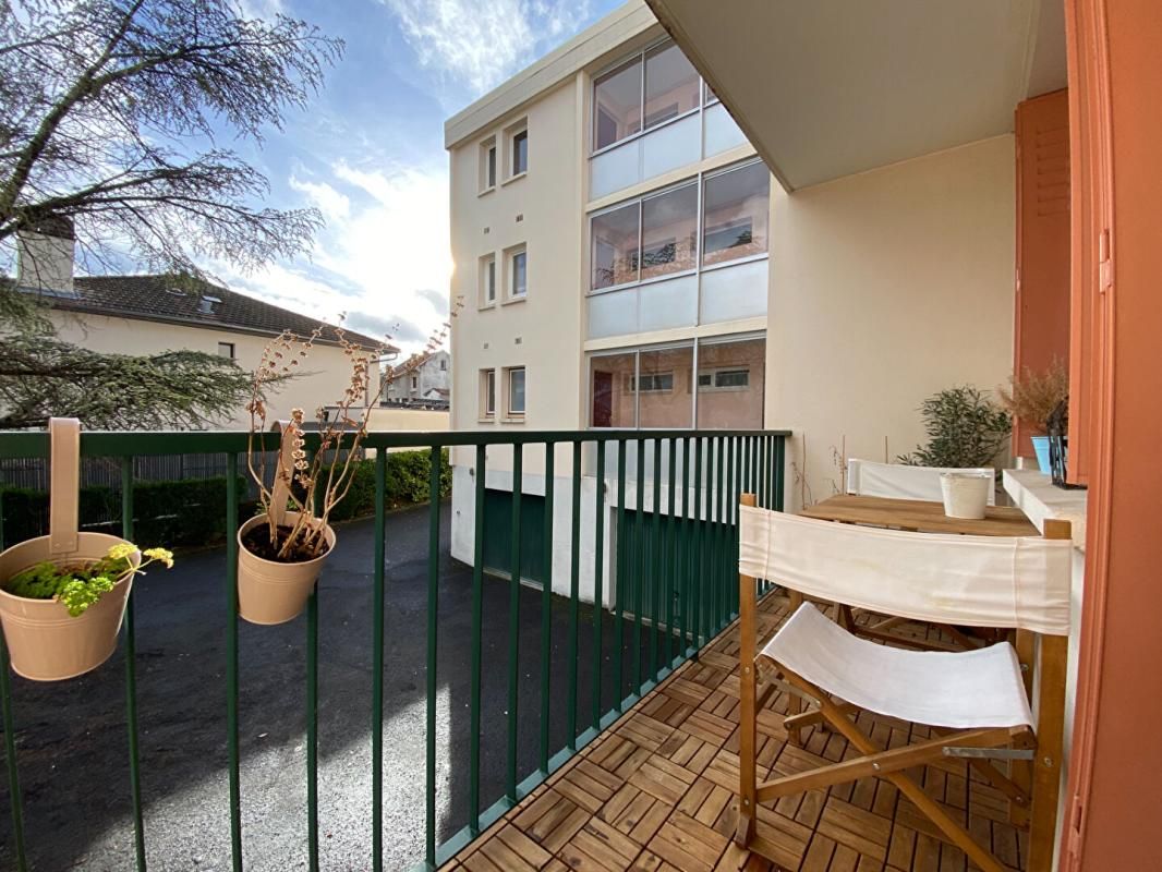 A VENDRE - APPARTEMENT T2 CHAMALIERES