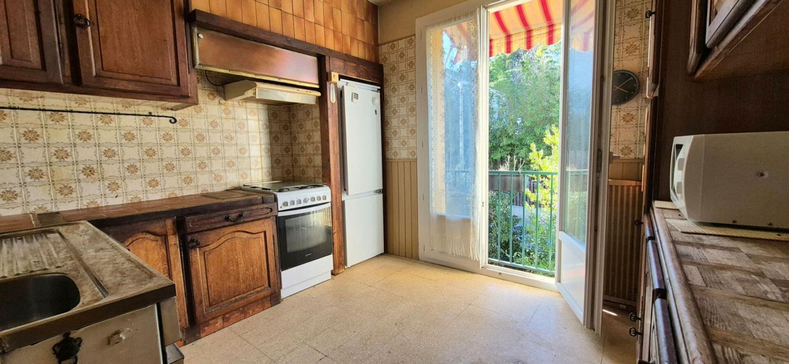 LE CRES Maison Le Cres 6 pièce(s) 142m2 4