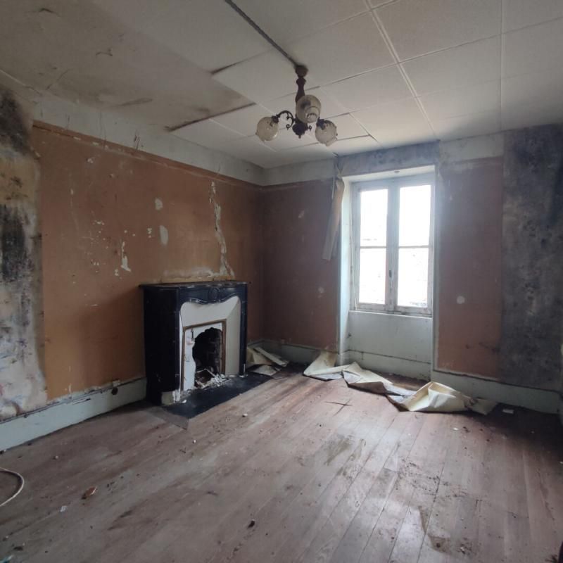 SAINT-MARTIN-DU-PUY Maison Saint Martin Du Puy 4 pièces 85 m2 4