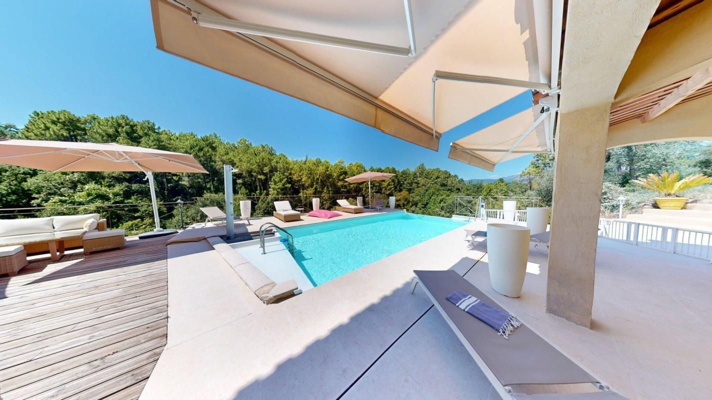 MONTAUROUX Villa Montauroux 5 pièce(s) 140 m2, terrain dominant 3080m2, Piscine, domotique intégrale 4