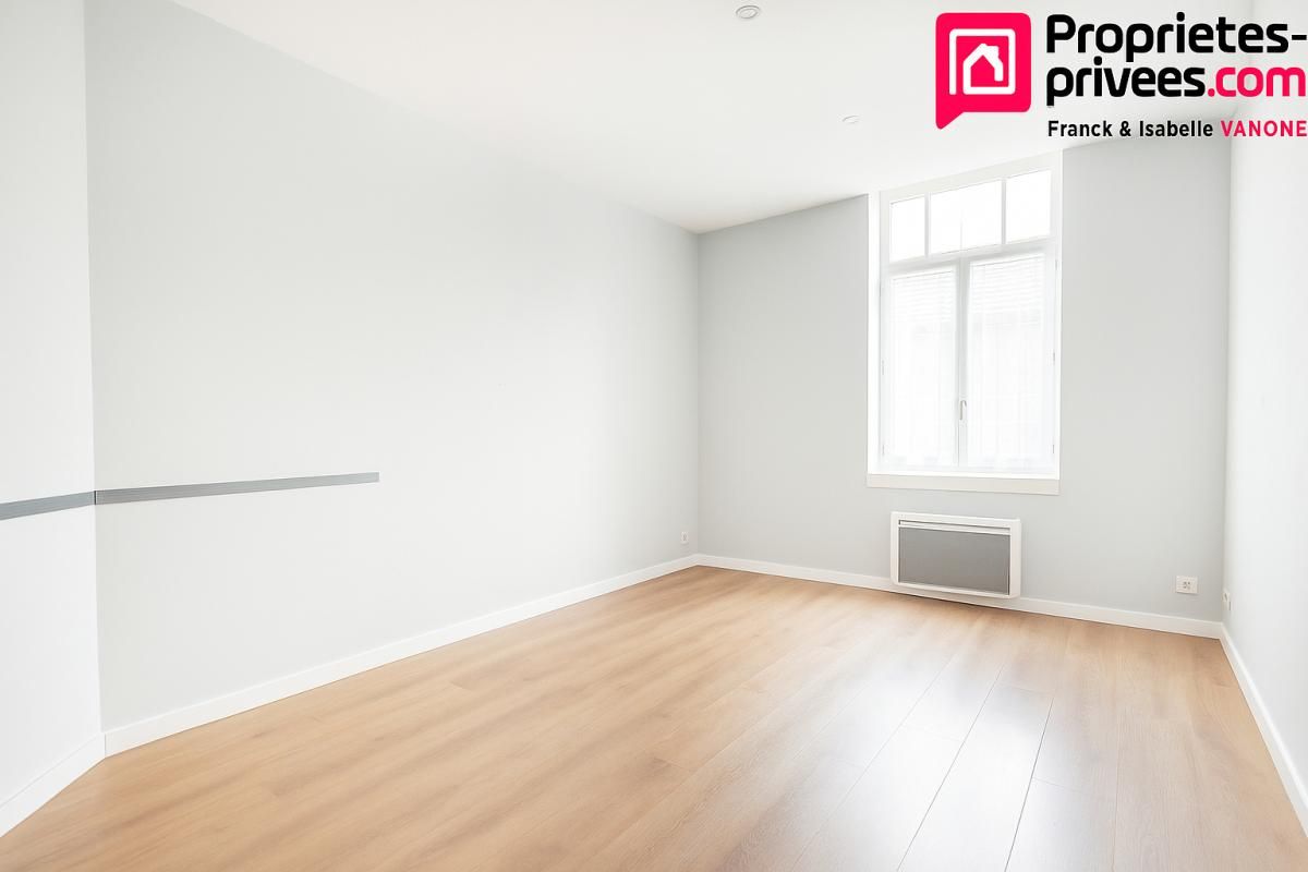 LILLE MIZAPRI : Ventes aux enchères - Appartement T3 - Secteur Caulier - 2 chambres + balcon - 61m² 4