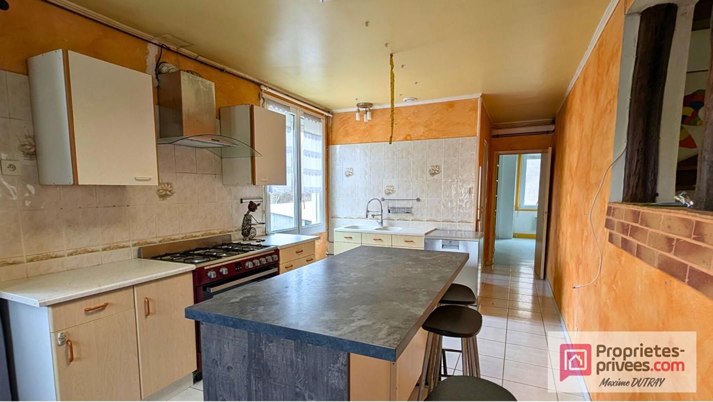 NEUVILLE-SUR-BRENNE Maison 6 pièces 129m² 2