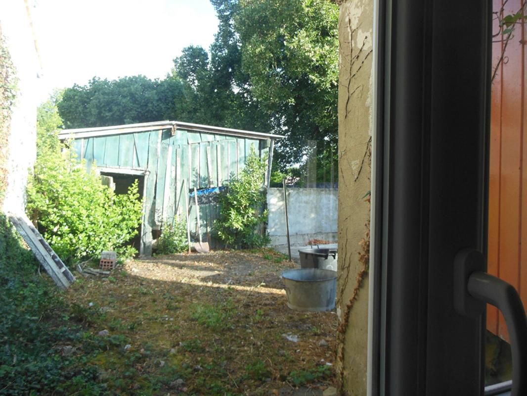 VAUX-SUR-MER Maison plain-pied avec travaux 5 pièces de 58 m2 env 3