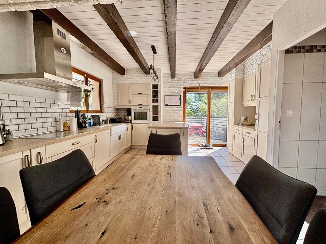 SAINT-DIZIER-L'EVEQUE Maison familiale spacieuse ,162 m² ,Proche Suisse 4