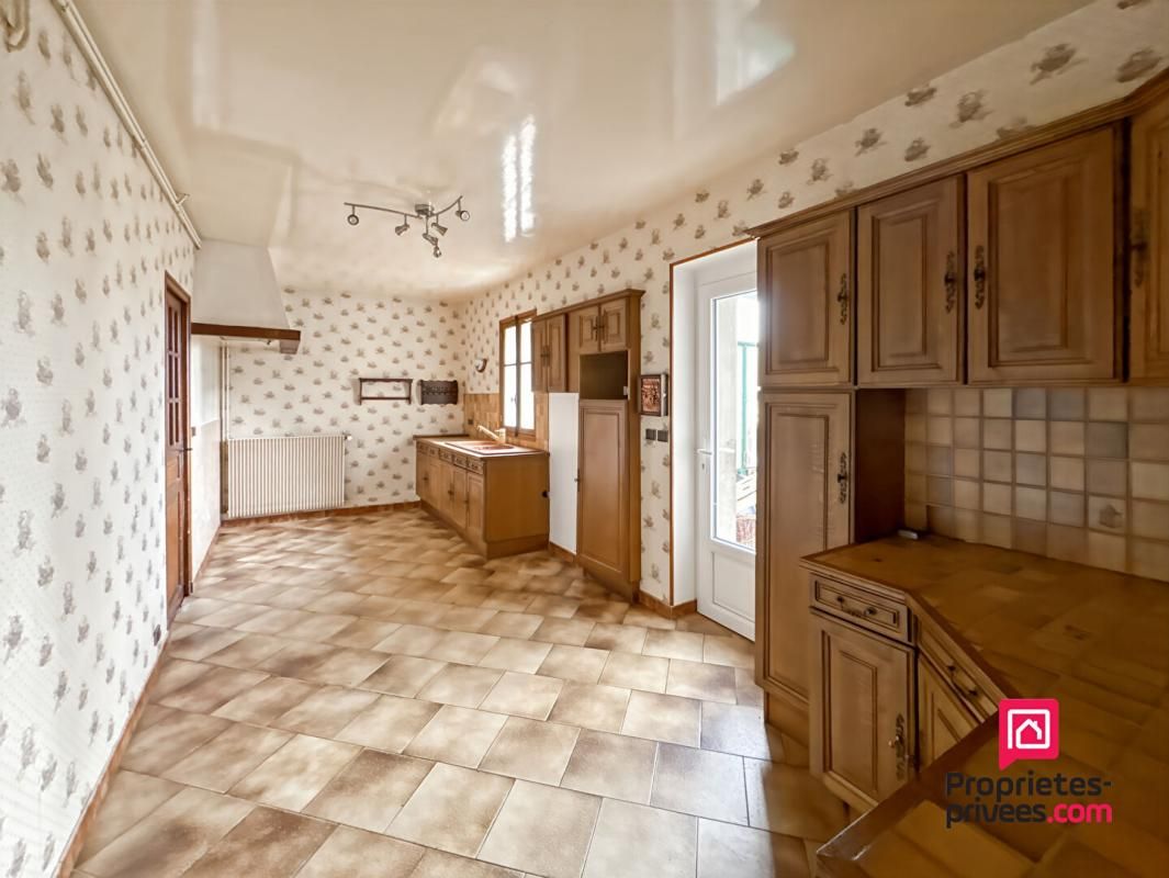 PRECY-SOUS-THIL Maison Dompierre en Morvan 2 chambres avec terrain et dépendance 4