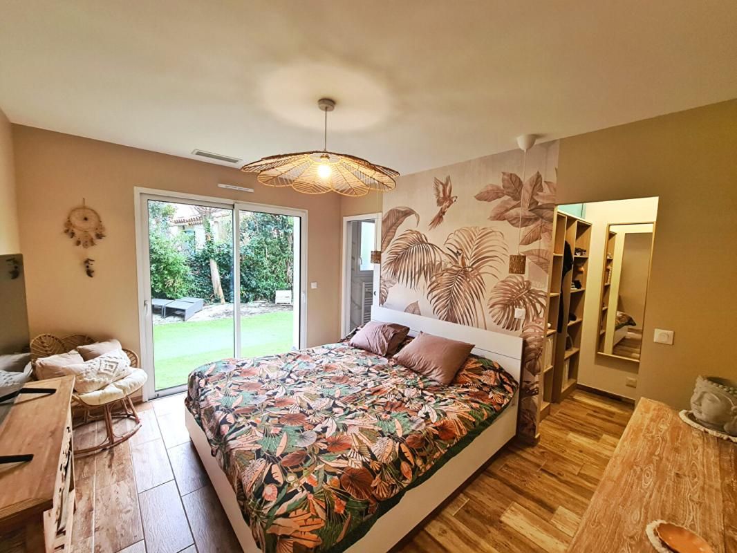 SIX-FOURS-LES-PLAGES VILLA DE PLAIN PIED- LE BRUSC 4