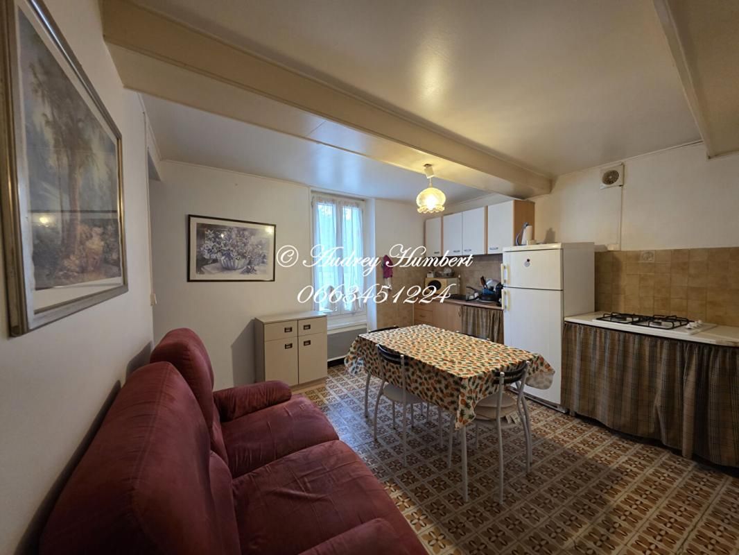 LA BRILLANNE EXCLUSIVITE, LA BRILLANNE, IDEAL INVESTISSEURS , en plein coeur du village, 2 APPARTEMENTS  DANS MAISON DE VILLAGE 3