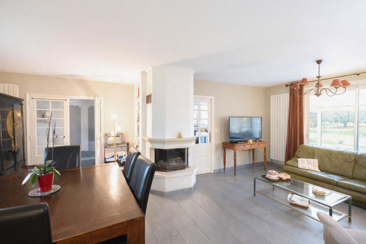 LE MANS Maison Le Mans 8 pièce(s) 199.12 m2 4