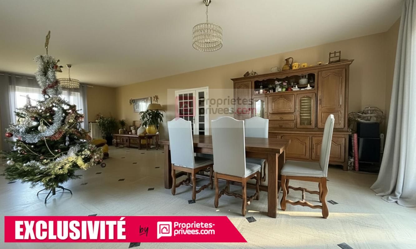 BRIVE-LA-GAILLARDE Maison familiale en pierres - Brive Ouest - Espace à vivre de PLAIN PIED - Terrain 5 038 m² 3