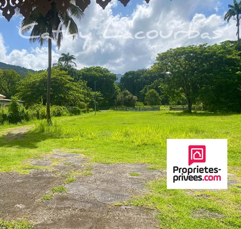 POINTE-NOIRE Maison à rénover sur 5000 M² de terrain constructible - Pointe Noire 4