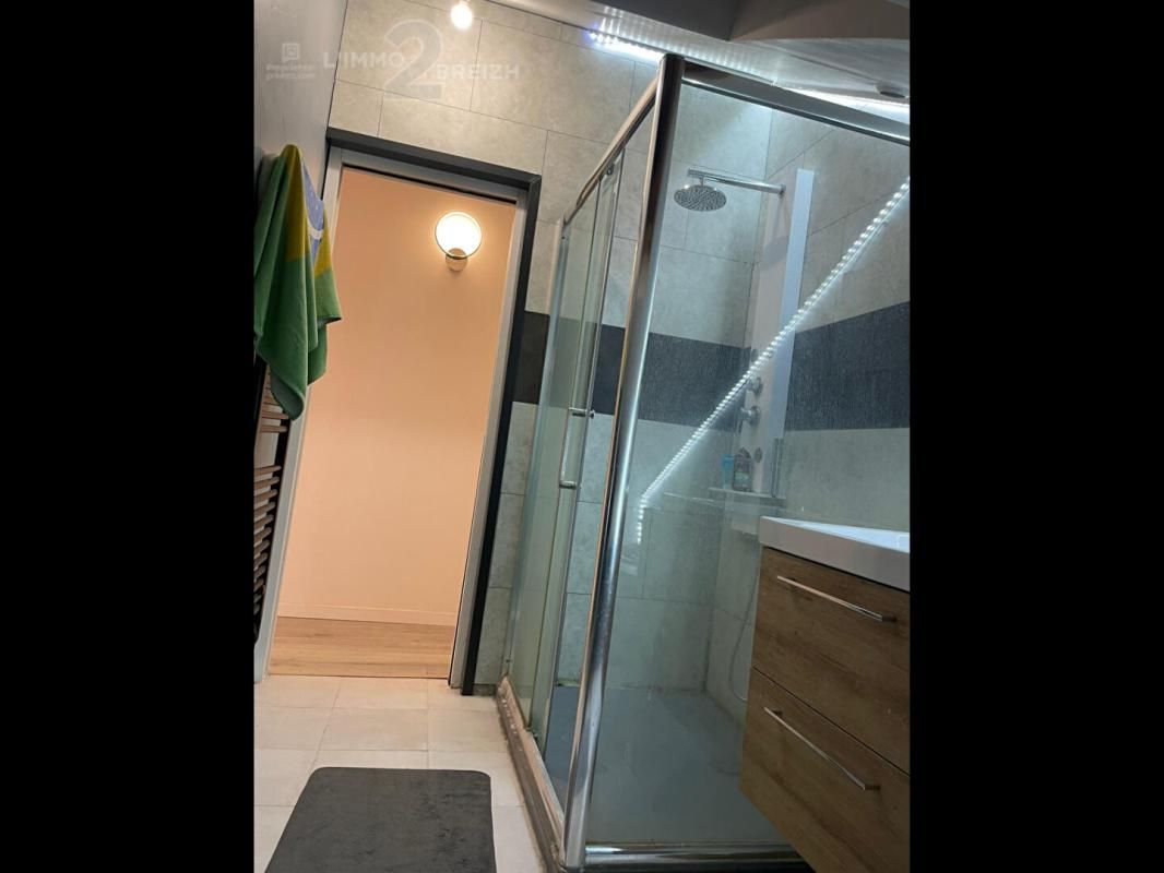 HENNEBONT HENNEBONT Maison de ville lumineuse - 75 m²  - 2 chambres / bureau 3