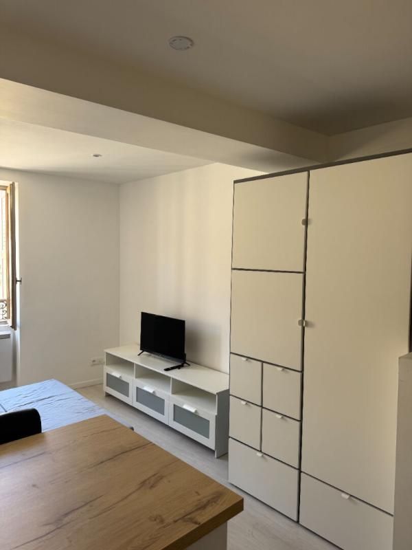 ROANNE ROANNE -  STUDIO  MEUBLE 4
