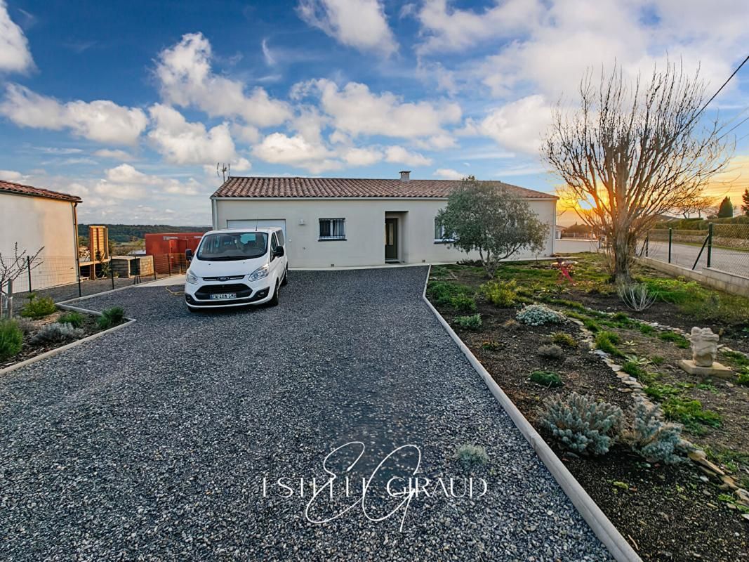 VILLARZEL-CABARDES Villa Villarzel Cabardes avec trois chambres et un grand jardin 1