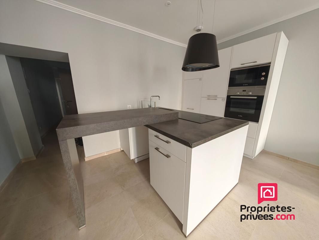 VIDAUBAN Appartement Vidauban 2 pièces 55 m2- ENTIEREMENT REFAIT A NEUF 2