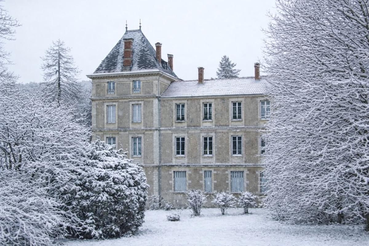 CIVRIEUX-D'AZERGUES CIVRIEUX D'AZERGUES CENTRE . Appartement ancien 4 pièces 90.8 m2 avec garage au calme 1