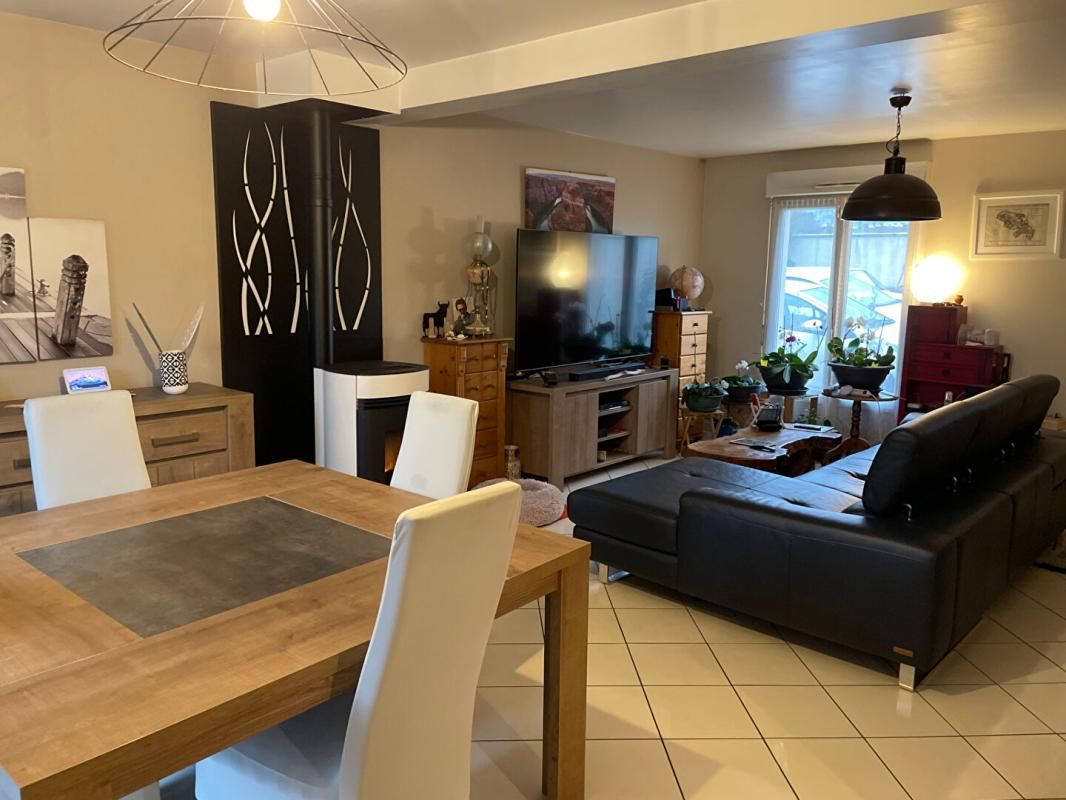 MAREUIL-LES-MEAUX Maison Mareuil Les Meaux 5 pièce(s) 110 m2 2