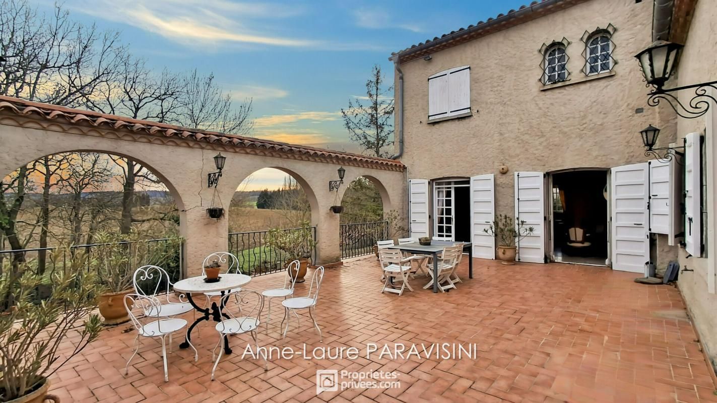 LABASTIDE-D'ANJOU Labastide-d'Anjou -  Grande maison familiale avec jardin, piscine et potentiel  professionnel ou locatif 2