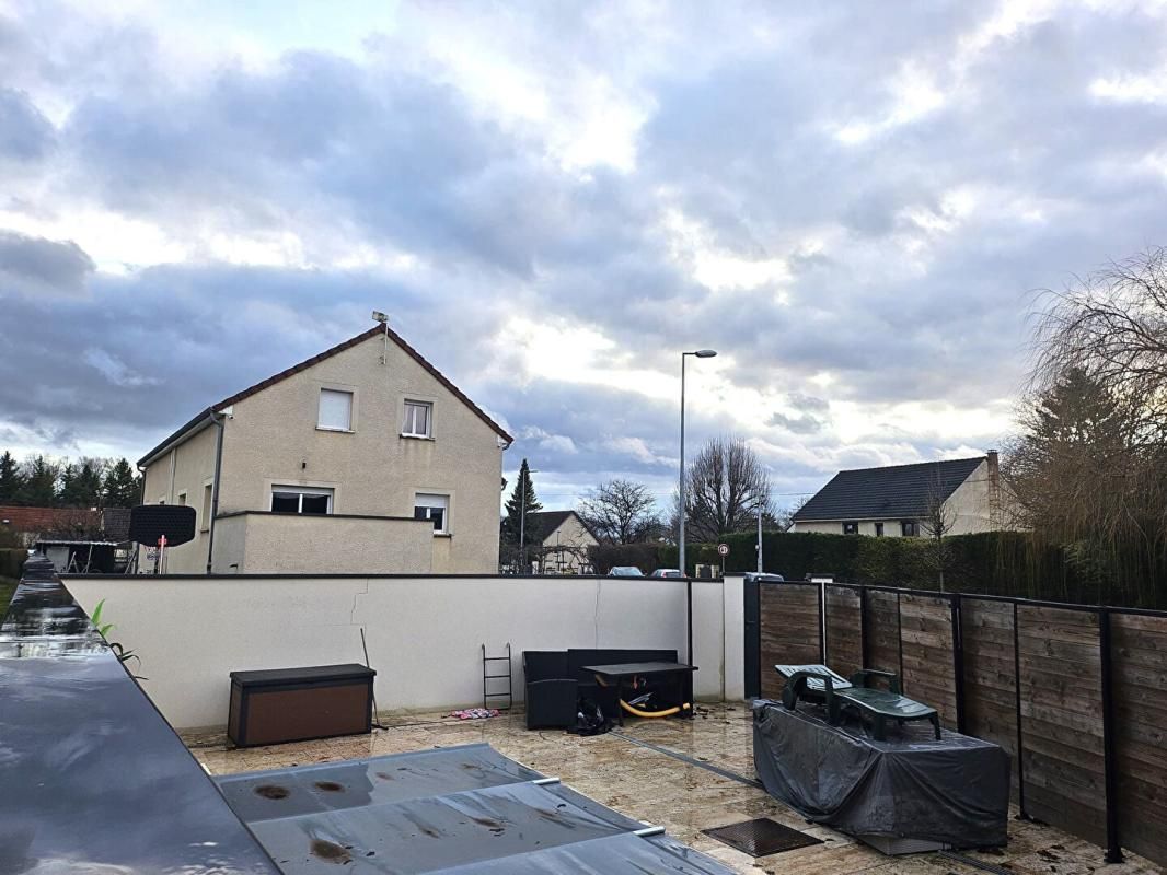 MARCILLY-SUR-TILLE Spacieuse maison récente en DPE A 3