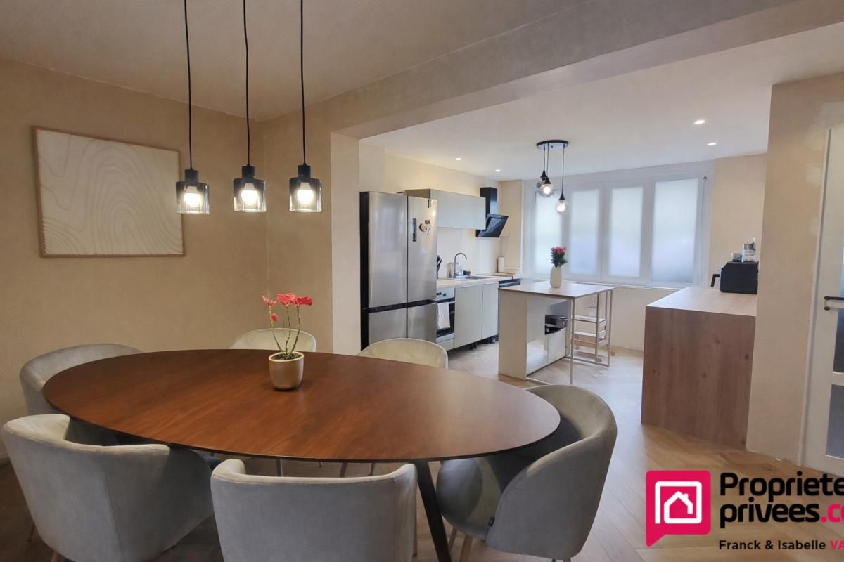 PERENCHIES Maison  rénovée - 3 chambres - jardin - places de parking - 95m² (115 utiles) 4