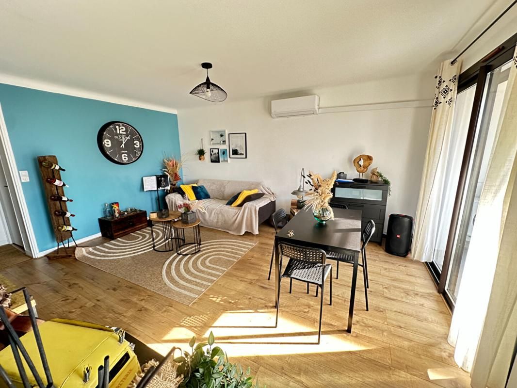 SALON-DE-PROVENCE Salon?de?Provence Location T3 Meublé 2