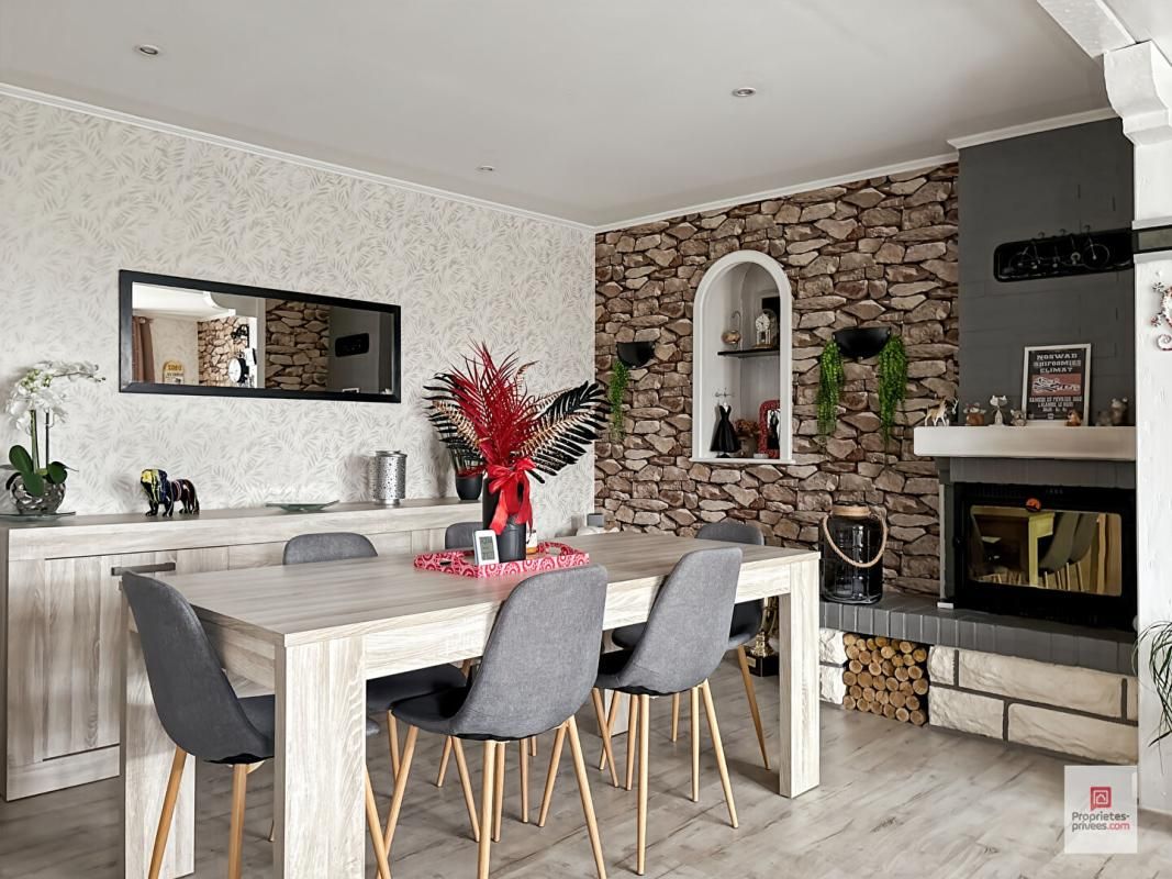 PARCE-SUR-SARTHE Maison Parce Sur Sarthe 6 pièce(s) 111 m2 3