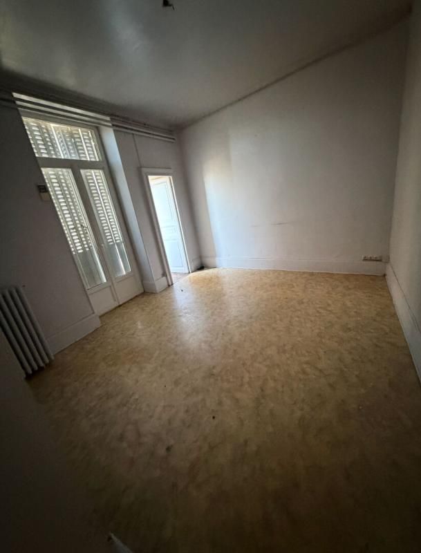 VICHY Appartement Vichy 4 pièce(s) 86 m2 1
