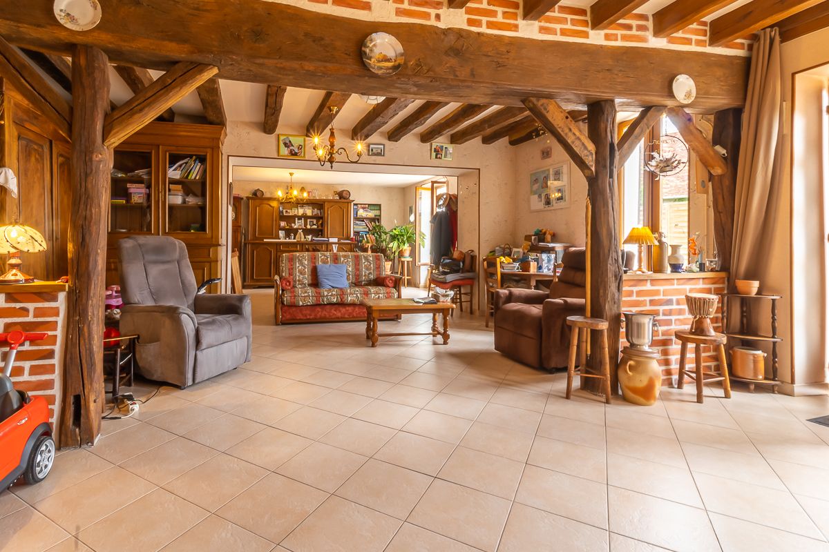 CHABRIS Longère Chabris 6 pièce(s) 160 m2 2