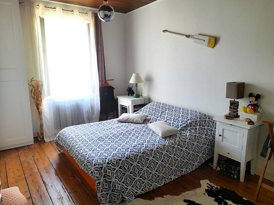 SAINT-XANDRE Maison Saint Xandre 4 pièces, 75 m2, garage 4