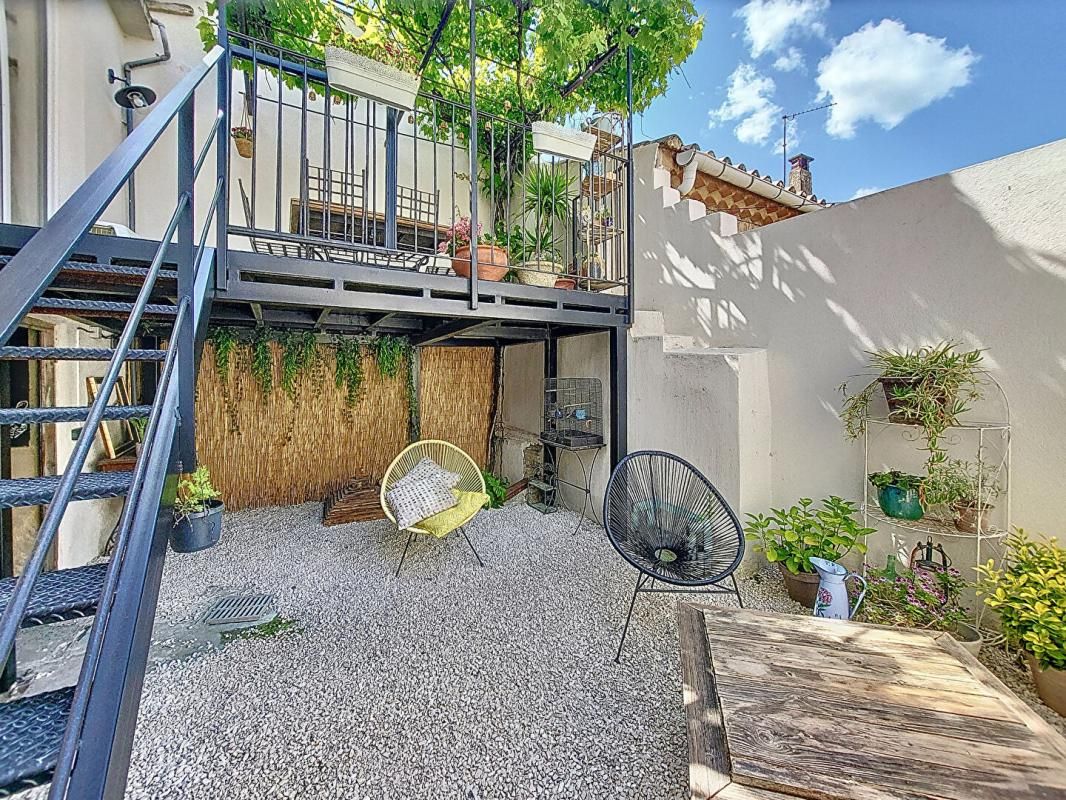 BARBENTANE Maison Barbentane 6 pièce(s) 116 m2 garage espace extérieur 4