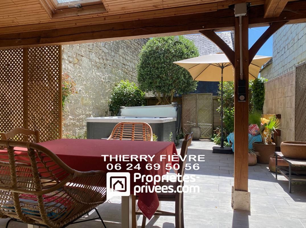 CHOUZE-SUR-LOIRE A VENDRE 37140 Chouzé sur Loire Maison de village 5 pièces , 115 m2 , 3 chambres  avec patio et spa 1