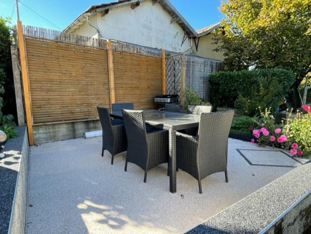 SAINTES Saintes  rive Gauche Maison 3