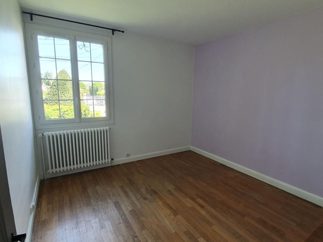 CHATEAUROUX Maison  individuelle 6 pièce(s) 180 m2 sur jardin de 1942m2 4