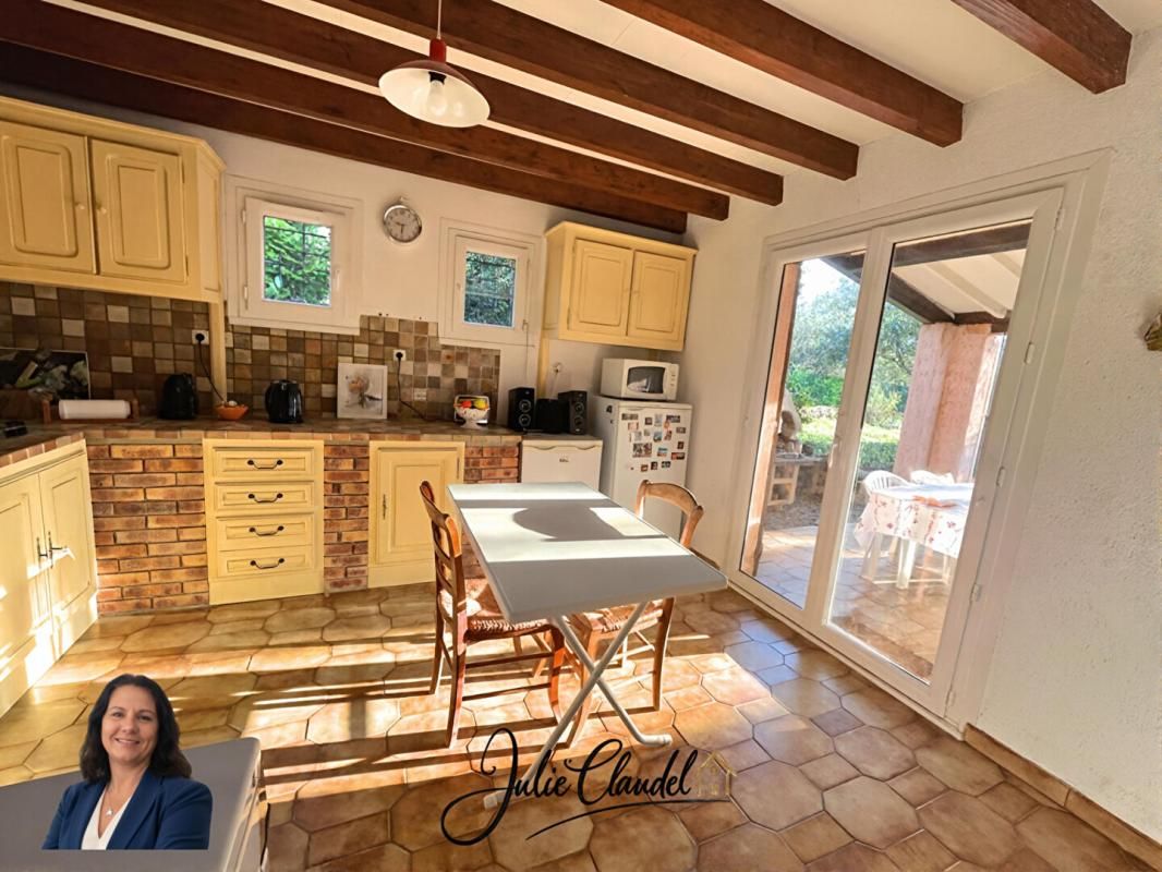 LORGUES Maison plain-pied au calme absolu, campagne de Lorgues, grand terrain plat, piscine possible 4