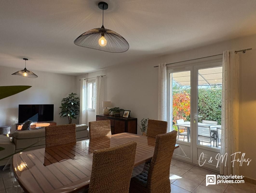 CAMARET-SUR-AIGUES Maison Camaret-sur-aigues 5 pièces 95 m2 3