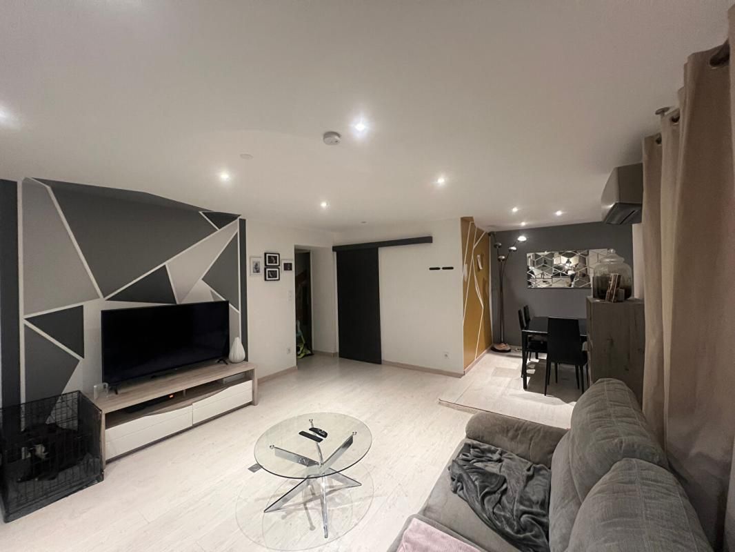 PORTES-LES-VALENCE Appartement Portes Les Valence 3 pièce(s) 67 m2 2