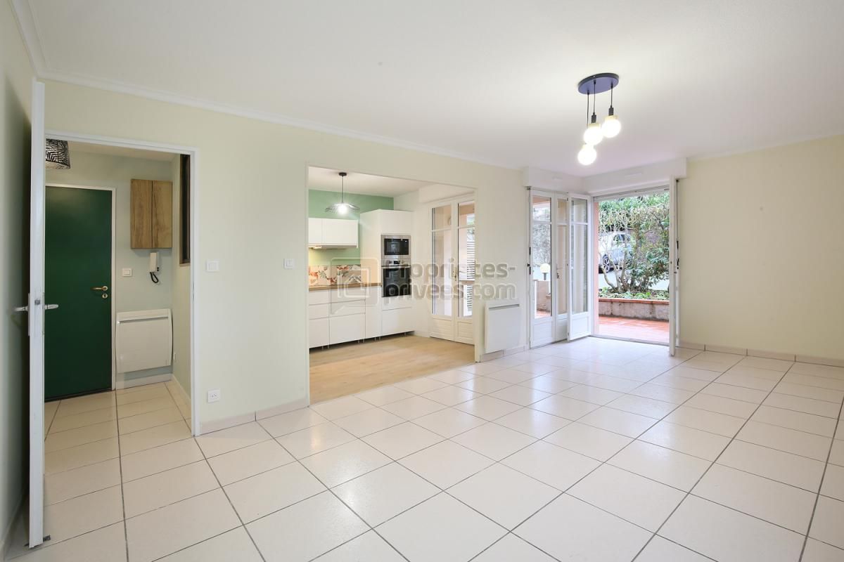 TOULOUSE Appartement T3 de 64 m2 - Parking 4