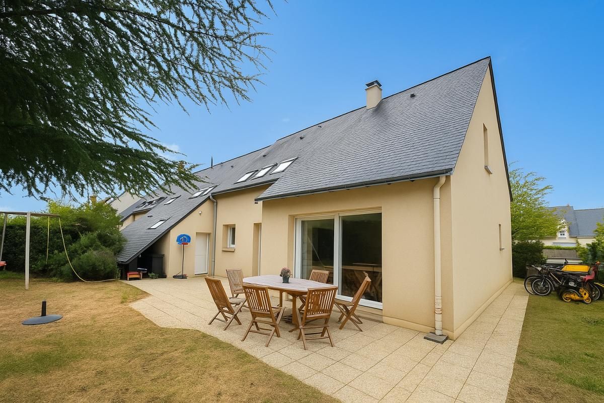 ANGERS Maison Angers 6 pièce(s) 135m2 2