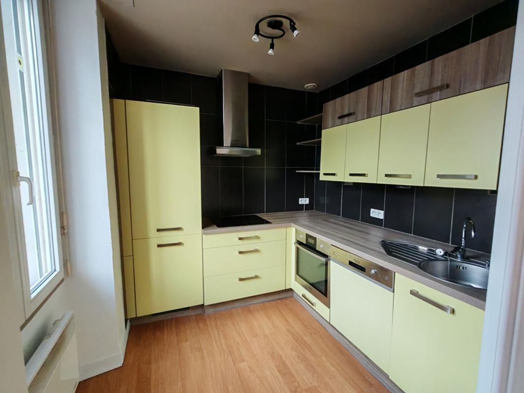 DAX Appartement  2 pièce(s) 42 m2 CENTRE VILLE PROCHE GARE 2