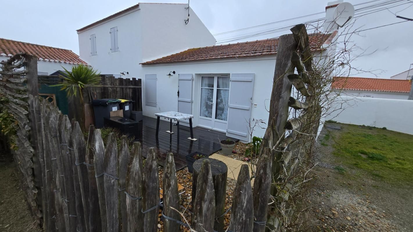 LA GUERINIERE Ile de Noirmoutier 85 - Ensemble immobilier résidentiel proche 50 mètres de la mer 2
