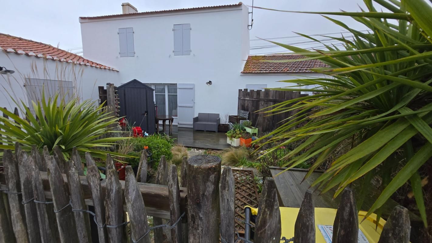 LA GUERINIERE Ile de Noirmoutier 85 - Ensemble immobilier résidentiel proche 50 mètres de la mer 4