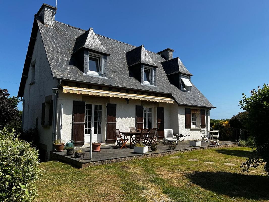 PLUDUNO Maison  6 pièce(s) 125 m2 2