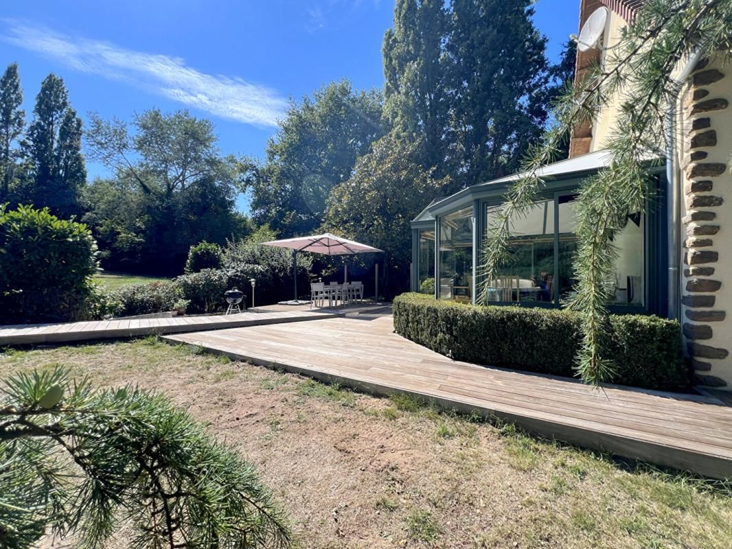 LE MANS Maison - SURFONDS - 9 pièce(s) - 215 m2 4