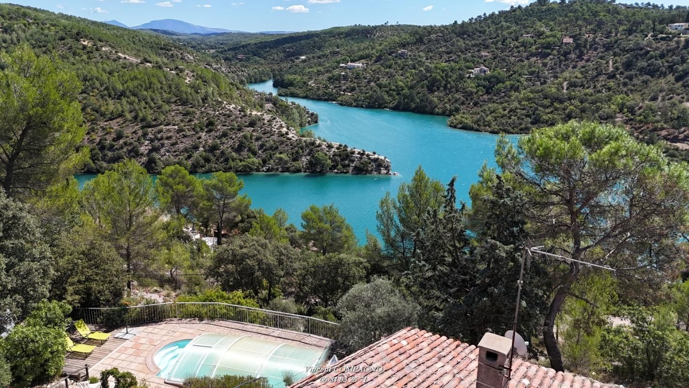 ESPARRON-DE-VERDON Villa en Provence au bord du Lac d'Esparron de Verdon 2